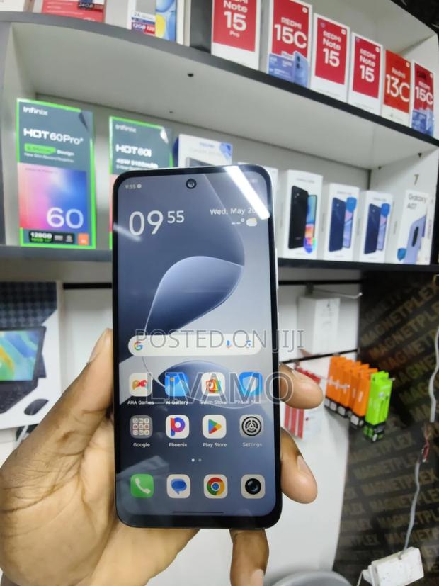 Infinix Hot 60i 256 GB Silver - thumbnail 4