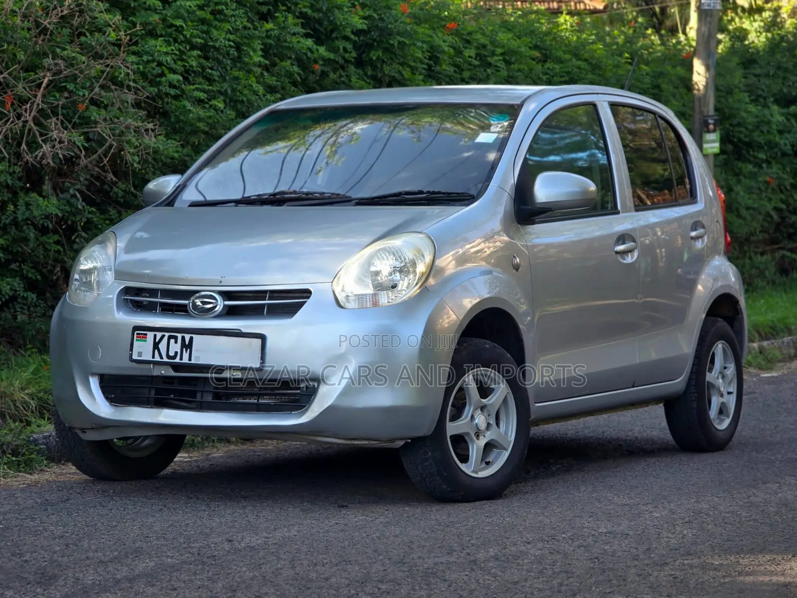 Toyota Passo 1.0 FWD 2010 Silver