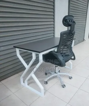 Metallic Frame Office Table and Chairs