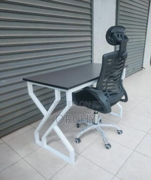 Metallic Frame Office Table and Chairs