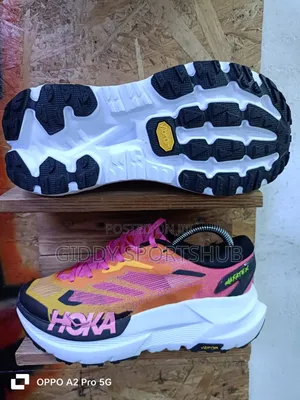 Hoka Mafate X