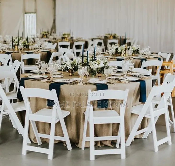 Outdoor Chair: Plastic Folding Banquet Chairs