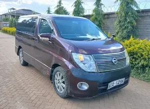 Nissan Serena 2010 Red