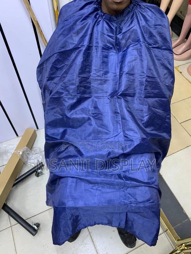 Adult Drapers Or Salon Cape