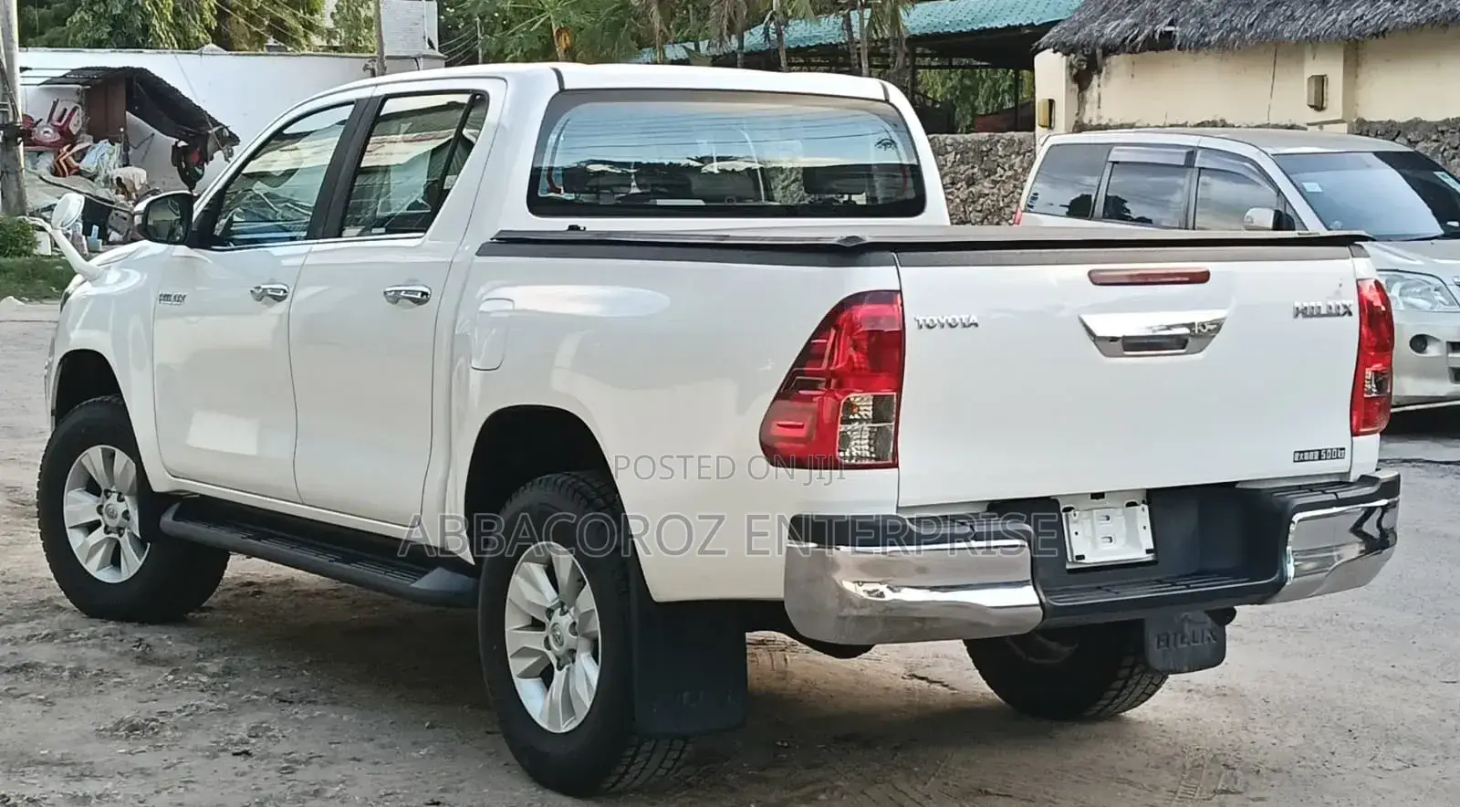 Toyota Hilux Revo Double Cab Deisel 2.4 RWD 2019 White