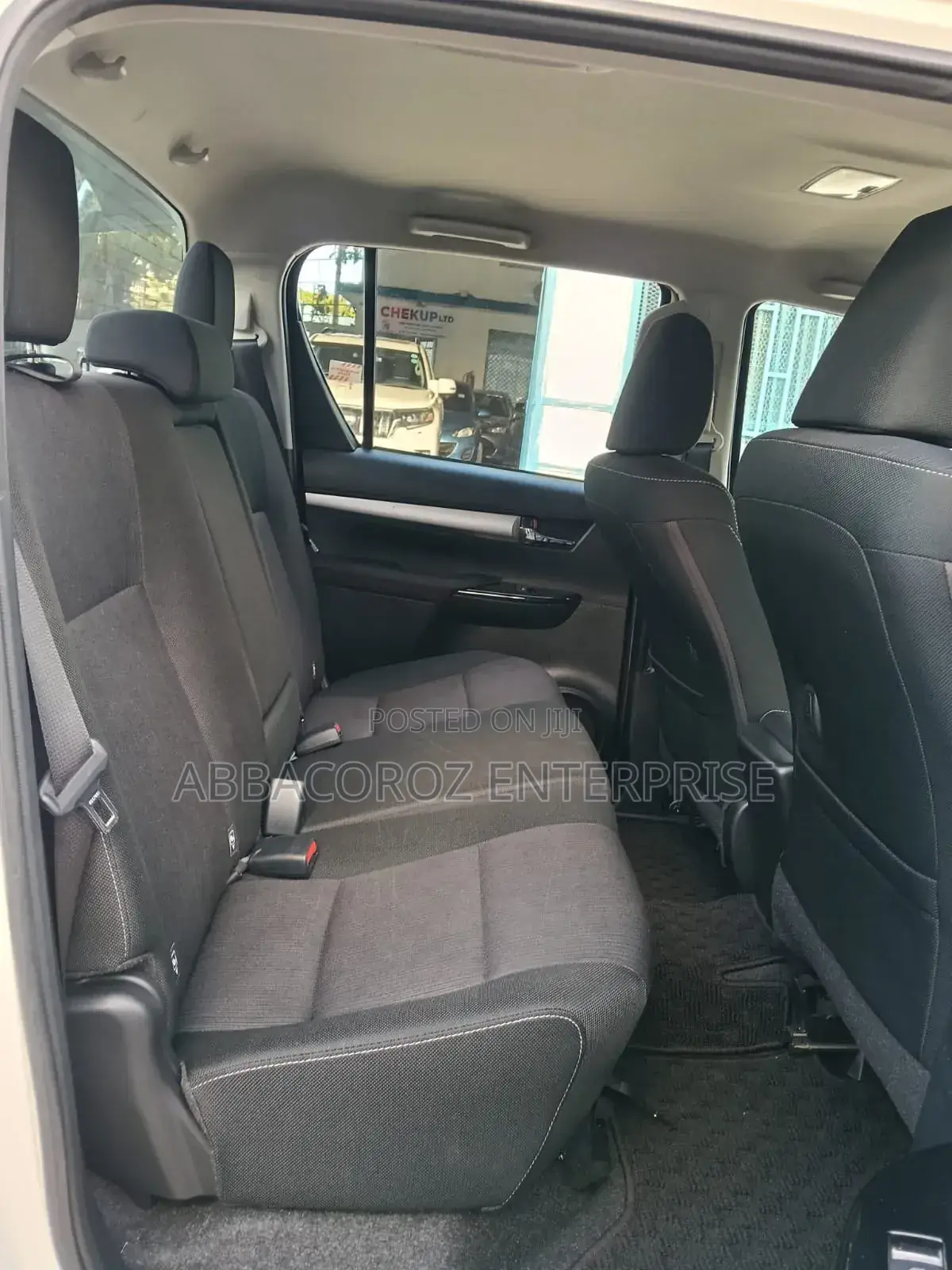 Toyota Hilux Revo Double Cab Deisel 2.4 RWD 2019 White