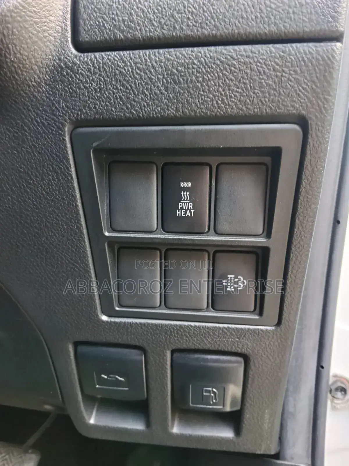 Toyota Hilux Revo Double Cab Deisel 2.4 RWD 2019 White