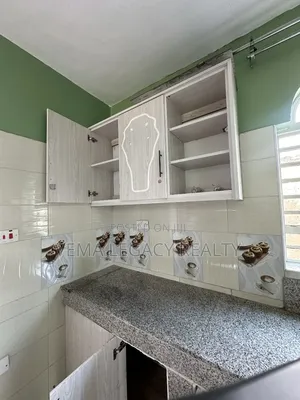 4bdrm Maisonette in Kimbo for sale