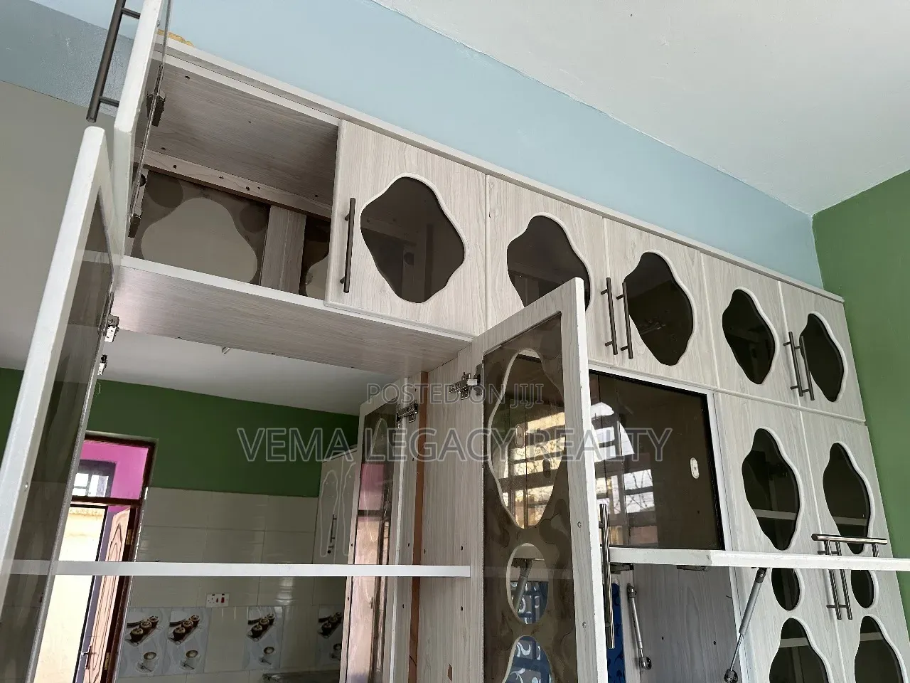 4bdrm Maisonette in Kimbo for sale