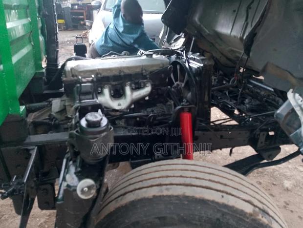 Isuzu NPR 2013 White for Sale - thumbnail 2