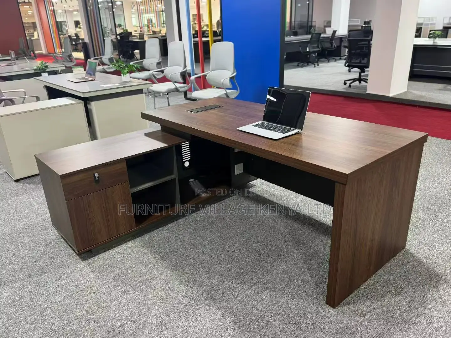 Executive Presidential Wooden L-Shaped Desk