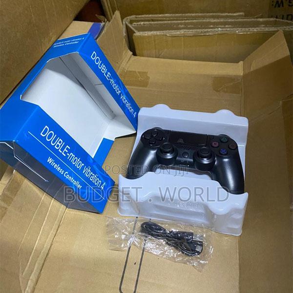 Wireless Ps4 Double Motor Vibration Controller for Immersive Gaming