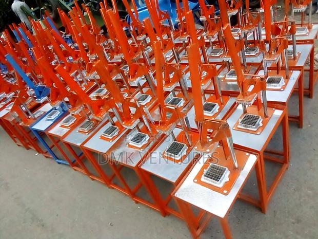 Extravagant Proven Chips Cutter Machine