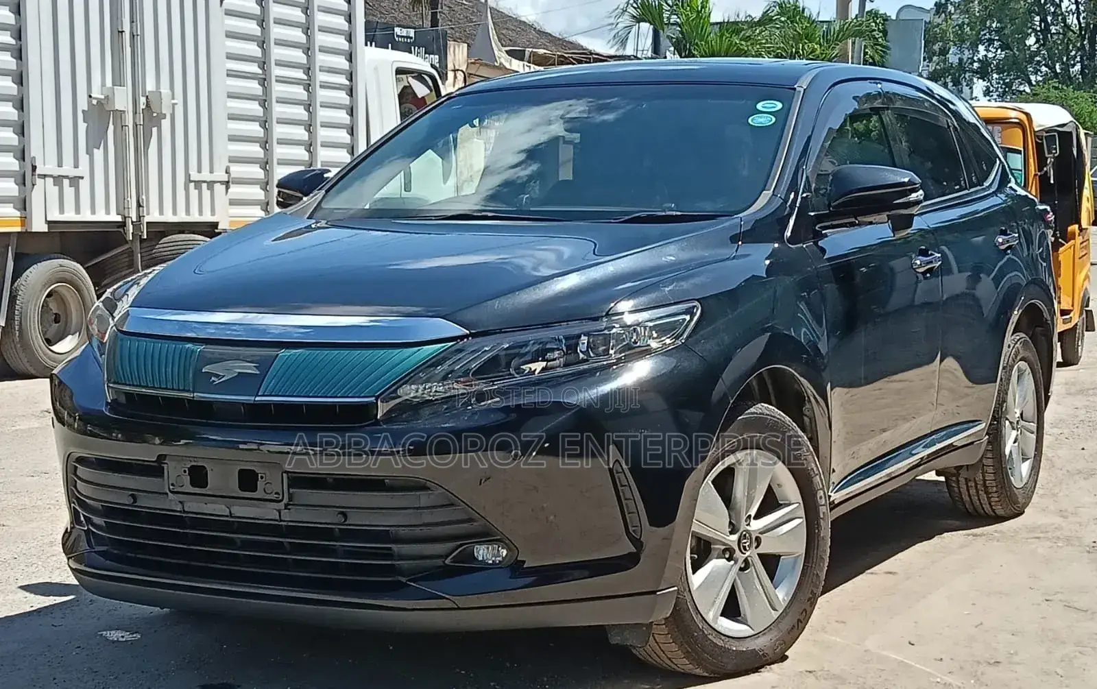 Toyota Harrier 2.0 2019 Black