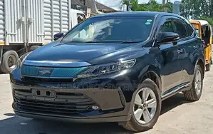 Toyota Harrier 2.0 2019 Black