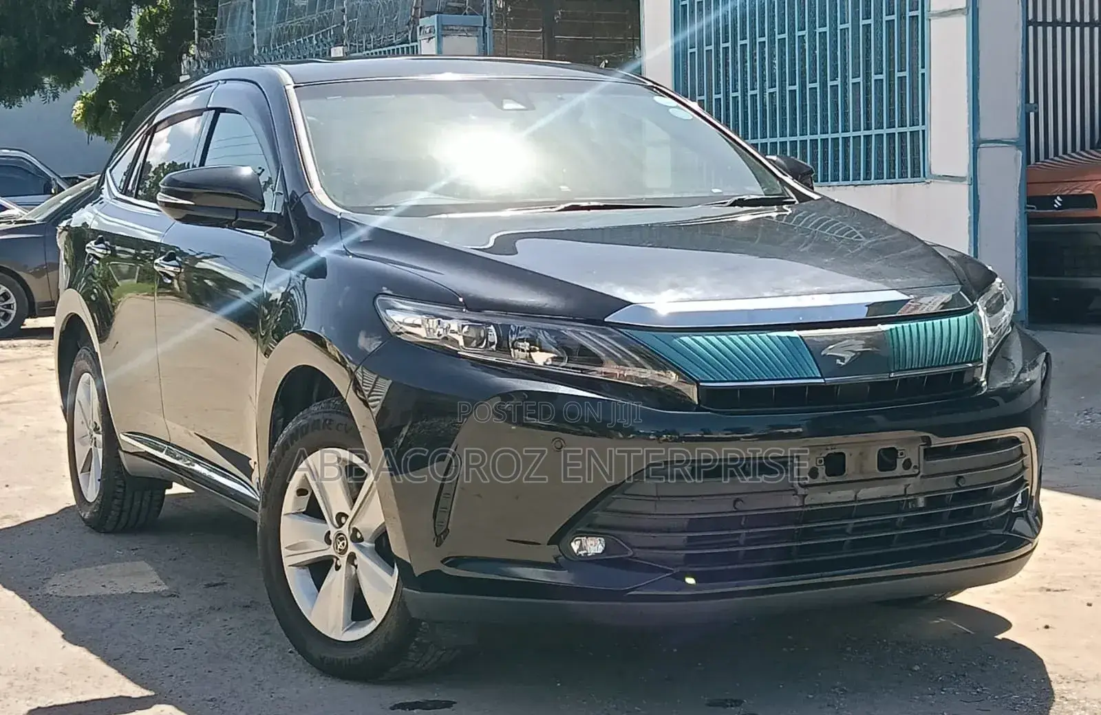 Toyota Harrier 2.0 2019 Black