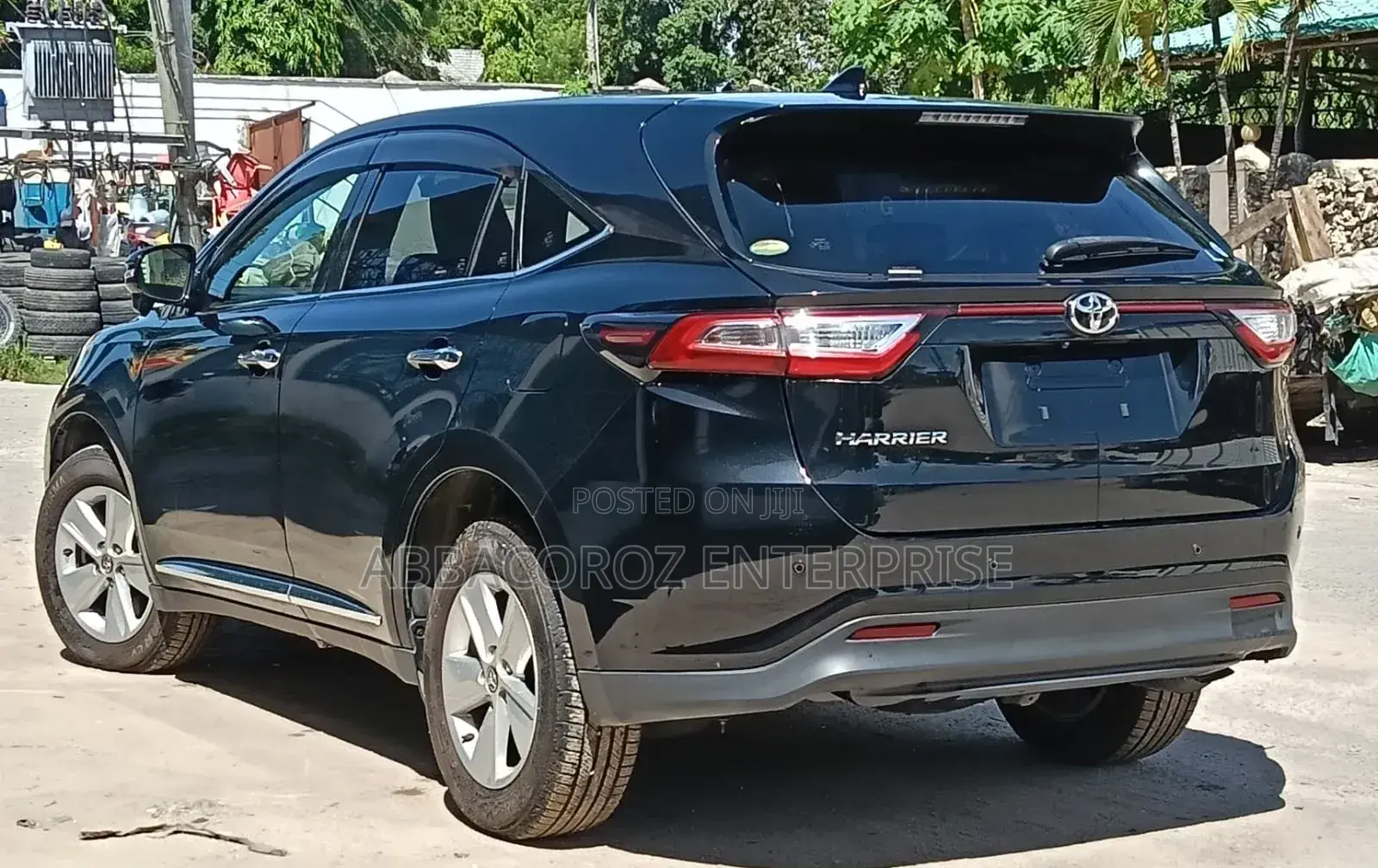 Toyota Harrier 2.0 2019 Black