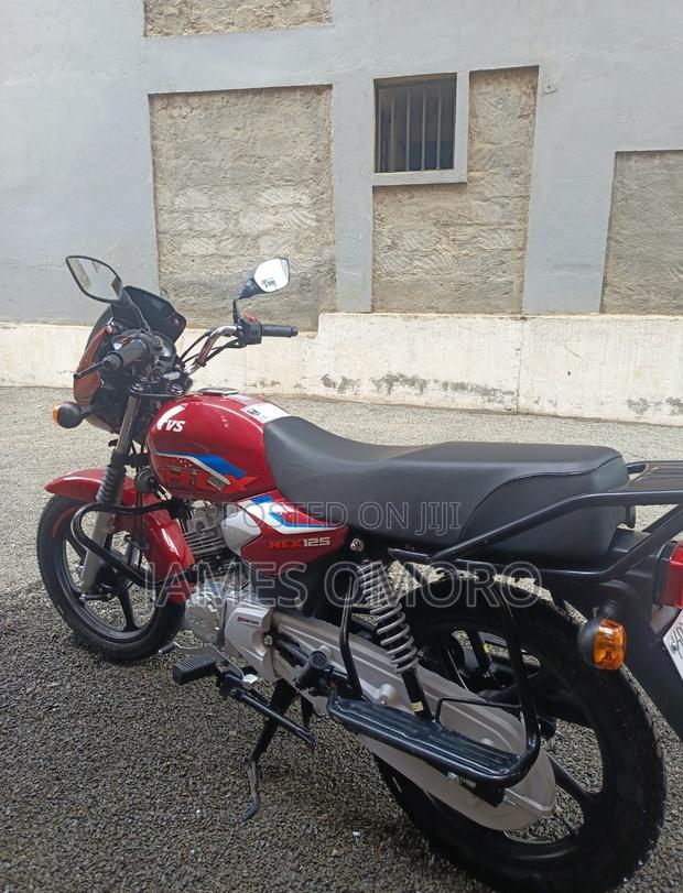 TVS HLX 125 2025 Red - thumbnail 3