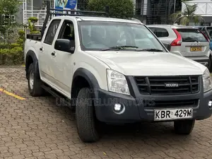 Isuzu D-MAX 2011 White