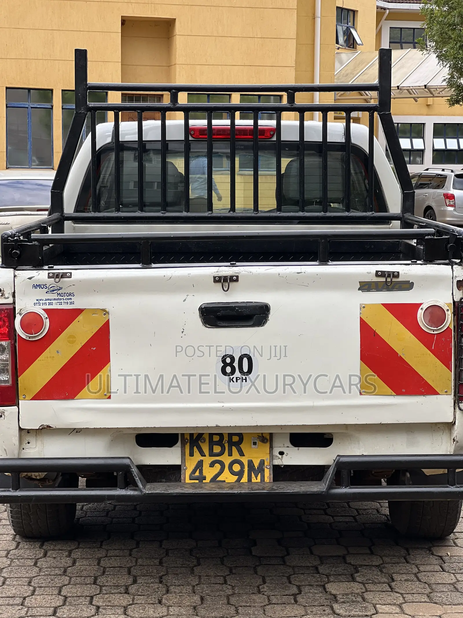 Isuzu D-MAX 2011 White