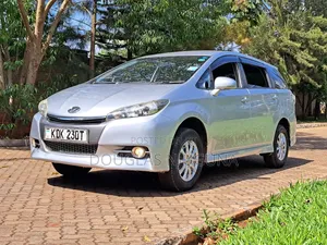 Toyota Wish 2015 Silver