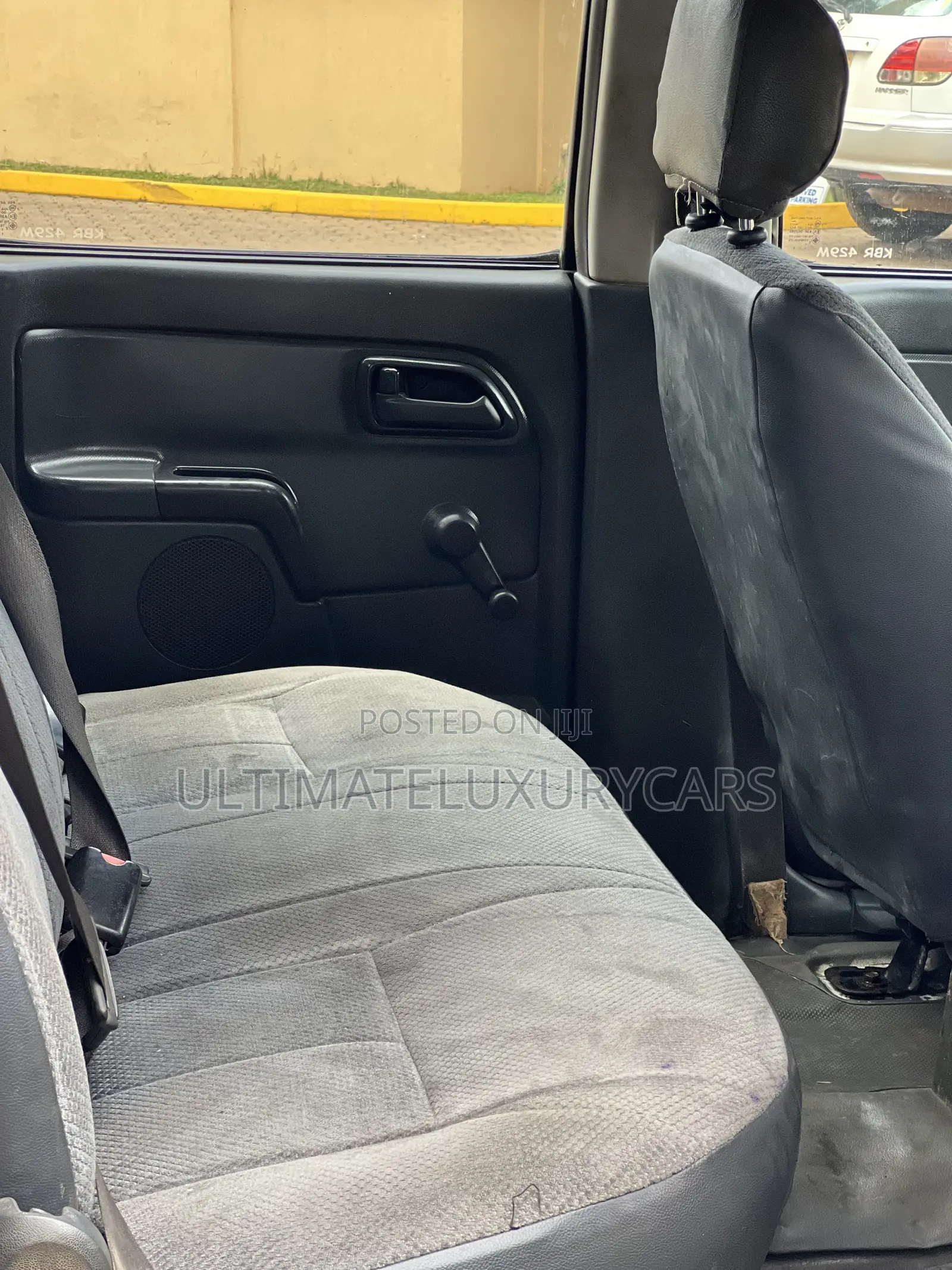 Isuzu D-MAX 2011 White
