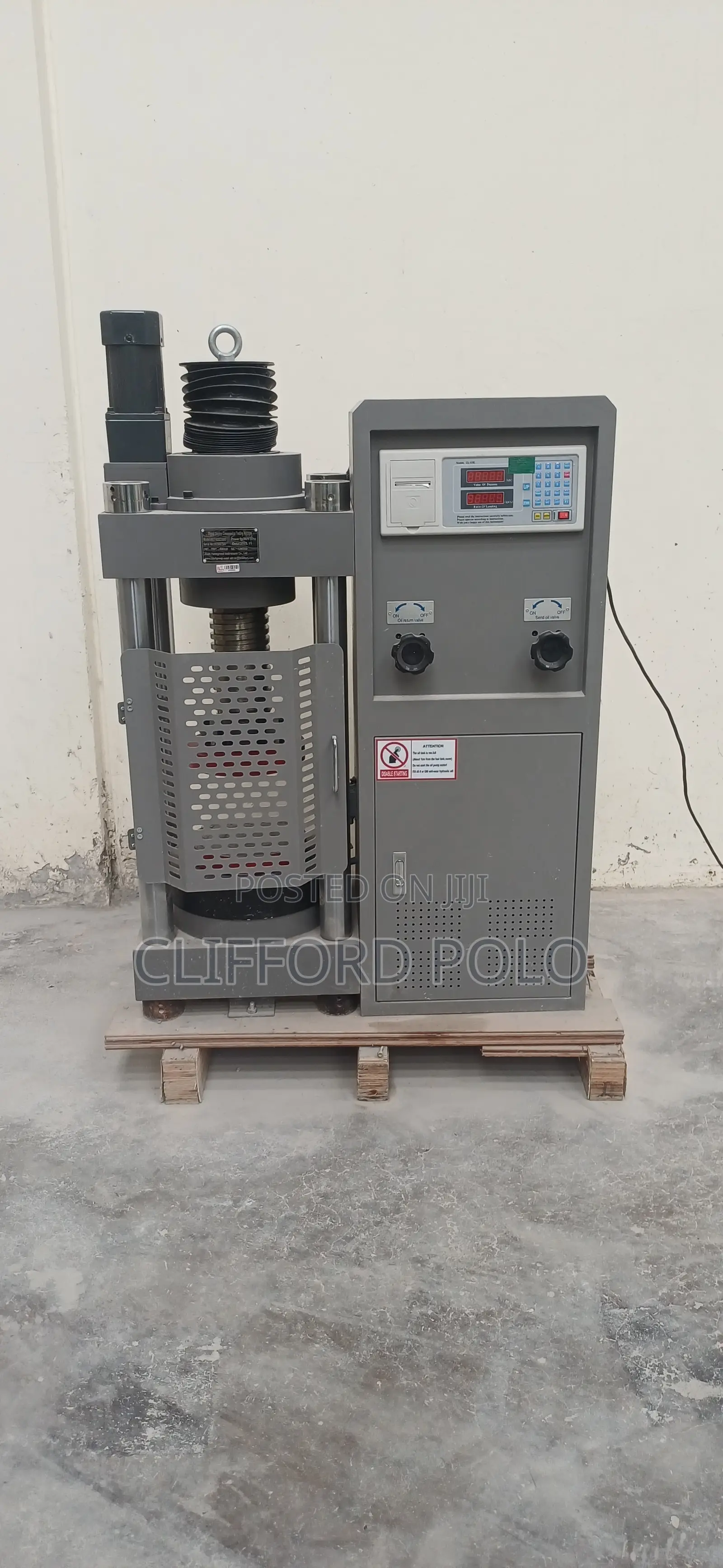 Digital Display Compression Testing Machine-Model HST-Yes2000d