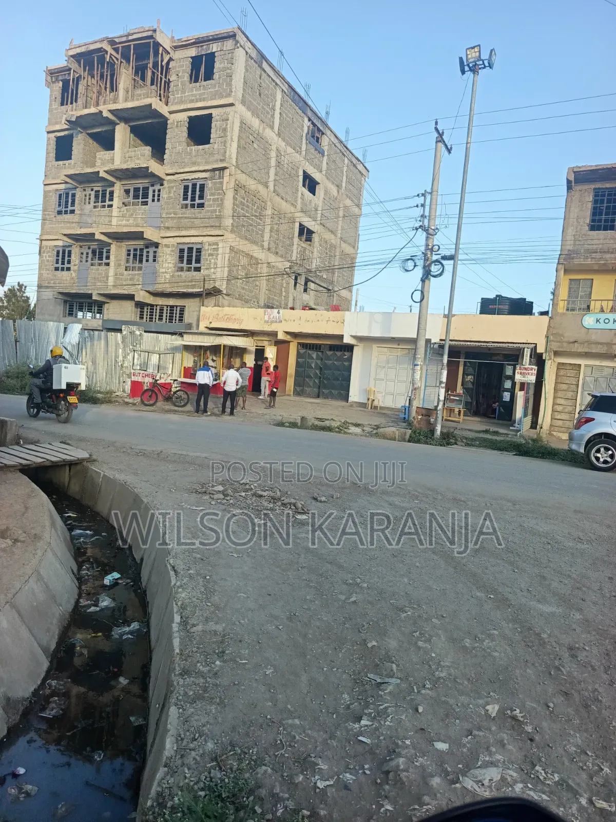 Mini Flat in Kamulu Town for sale