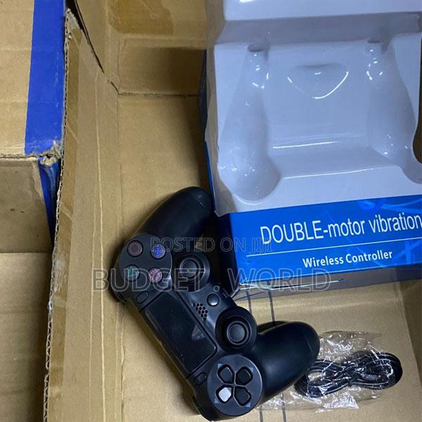 Rechargeable Ps4 Wireless Controller With Dual Shock Technology
