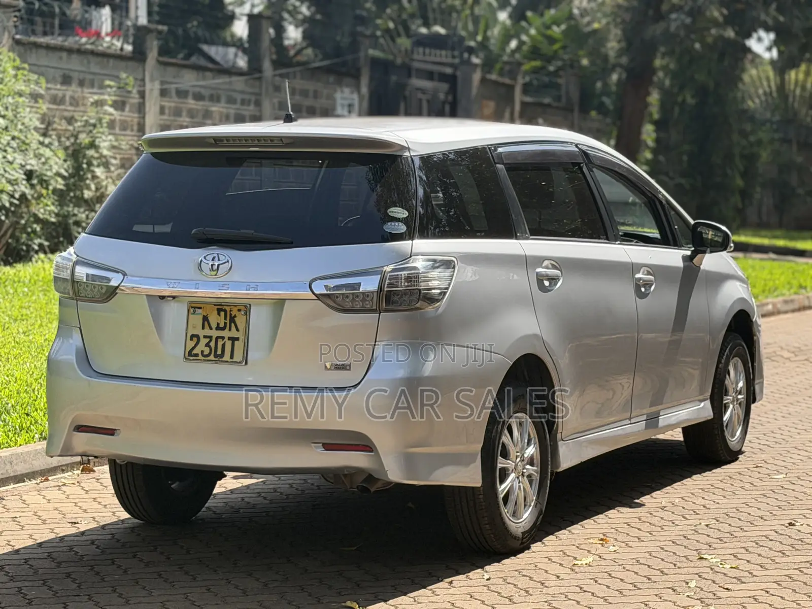 Toyota Wish 2015 Silver