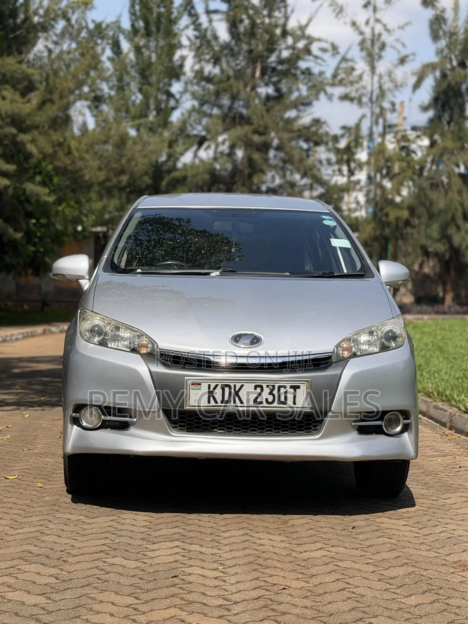 Toyota Wish 2015 Silver