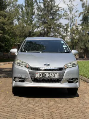 Toyota Wish 2015 Silver