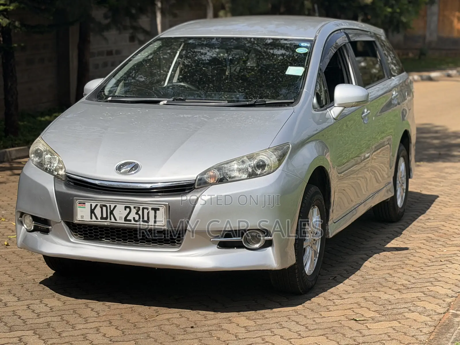 Toyota Wish 2015 Silver