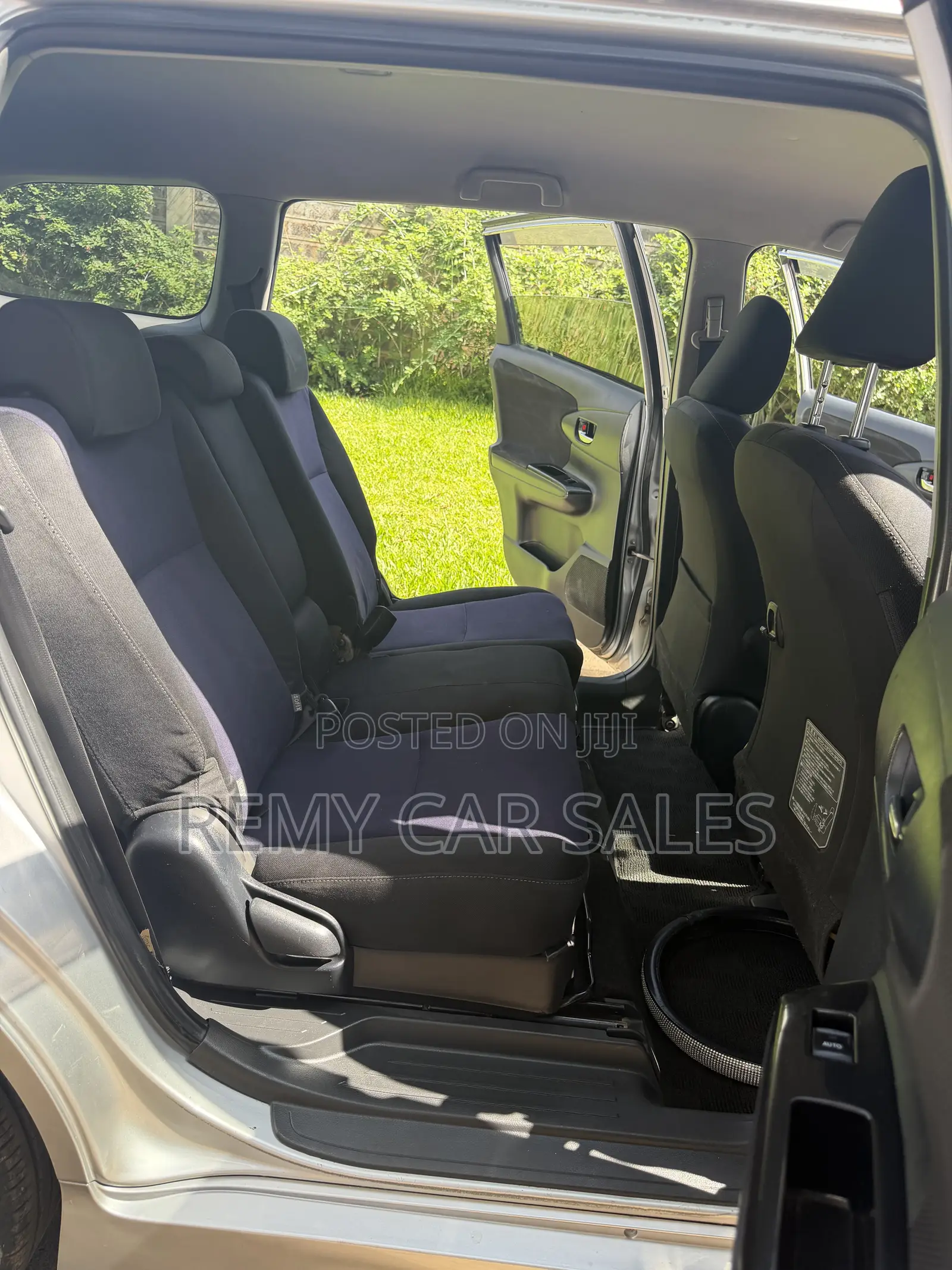 Toyota Wish 2015 Silver