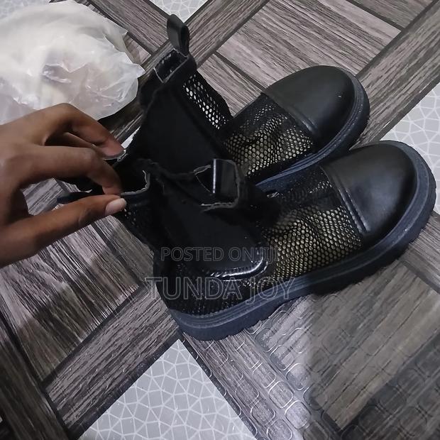 Second Hand Shoes - thumbnail 2