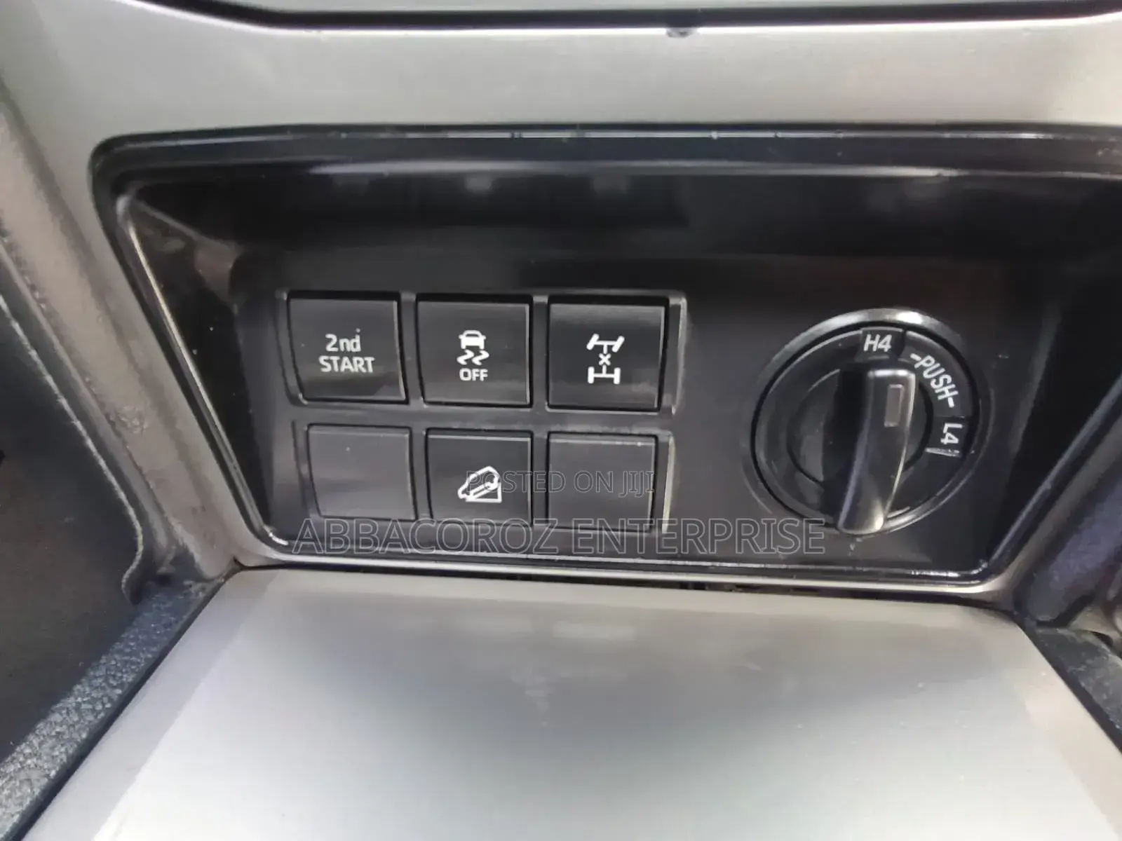 Toyota Land Cruiser Prado 4.0 Petrol TX 2018 White