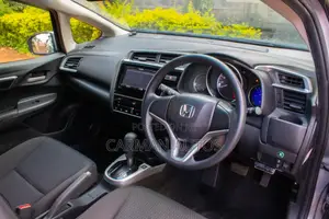 Honda Fit 2019 Silver