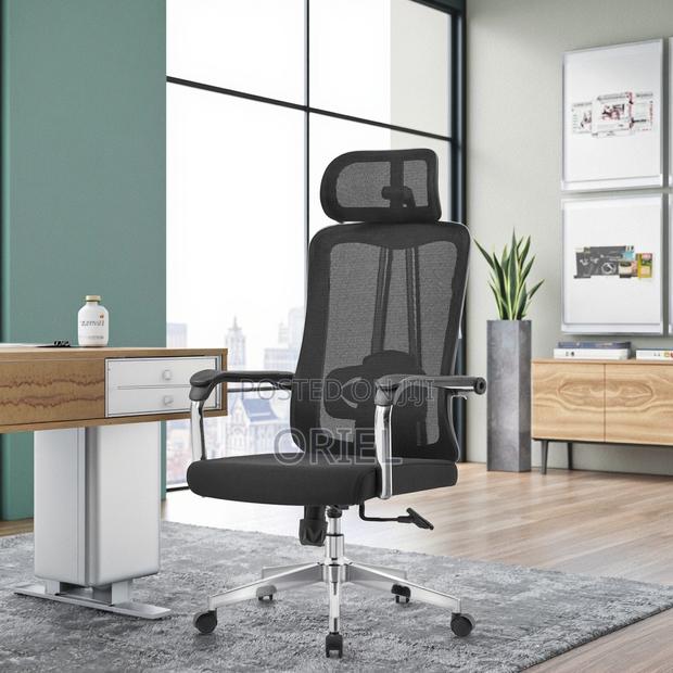 High-Back Office Chair : Black Mesh Backrest Office Chair - thumbnail 3
