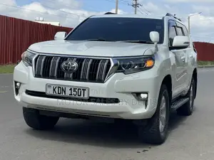 Toyota Land Cruiser Prado 4.0 2018 White