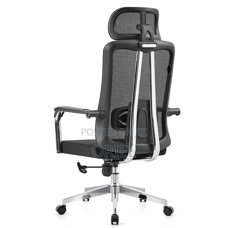 High-Back Office Chair : Black Mesh Backrest Office Chair