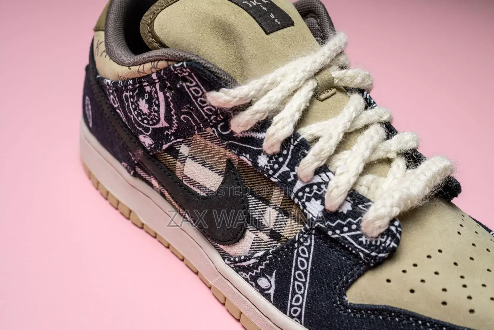 Nike Sb Dunk Low Travis Scott