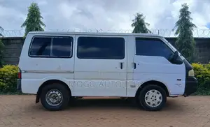 Nissan Vanette 2008 White