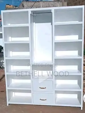 Classy White Elegant Wardrobe