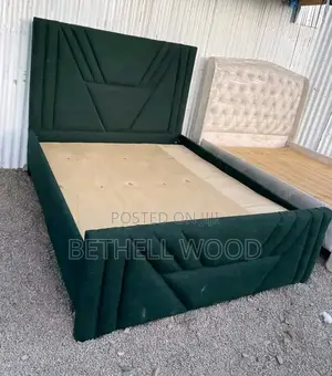 Modern Design 4*6 Chester Bed
