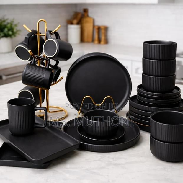 Matte Finish Luxury 32pcs Sand-Touch Dinner Set
