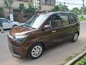Toyota Spade 1.5 2019 Brown