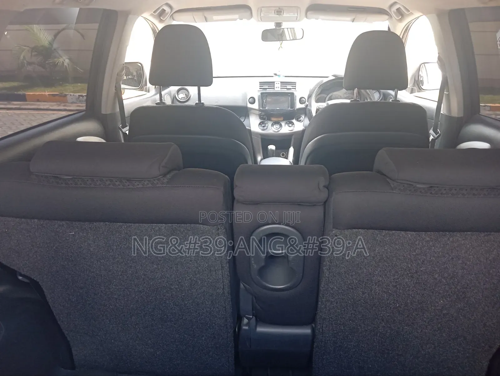 Toyota Vanguard 2013 Black