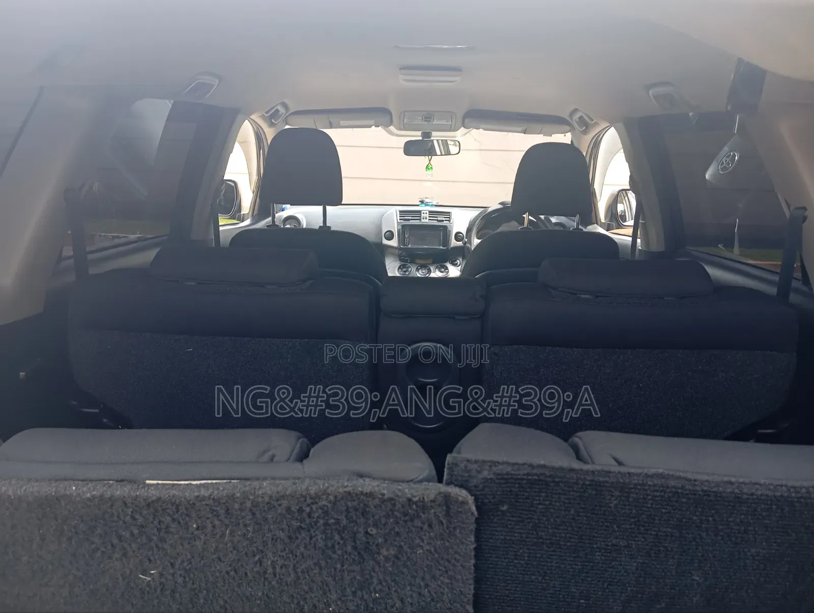 Toyota Vanguard 2013 Black