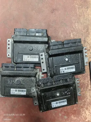 Nissan Sonny Qg15 Ecu Module