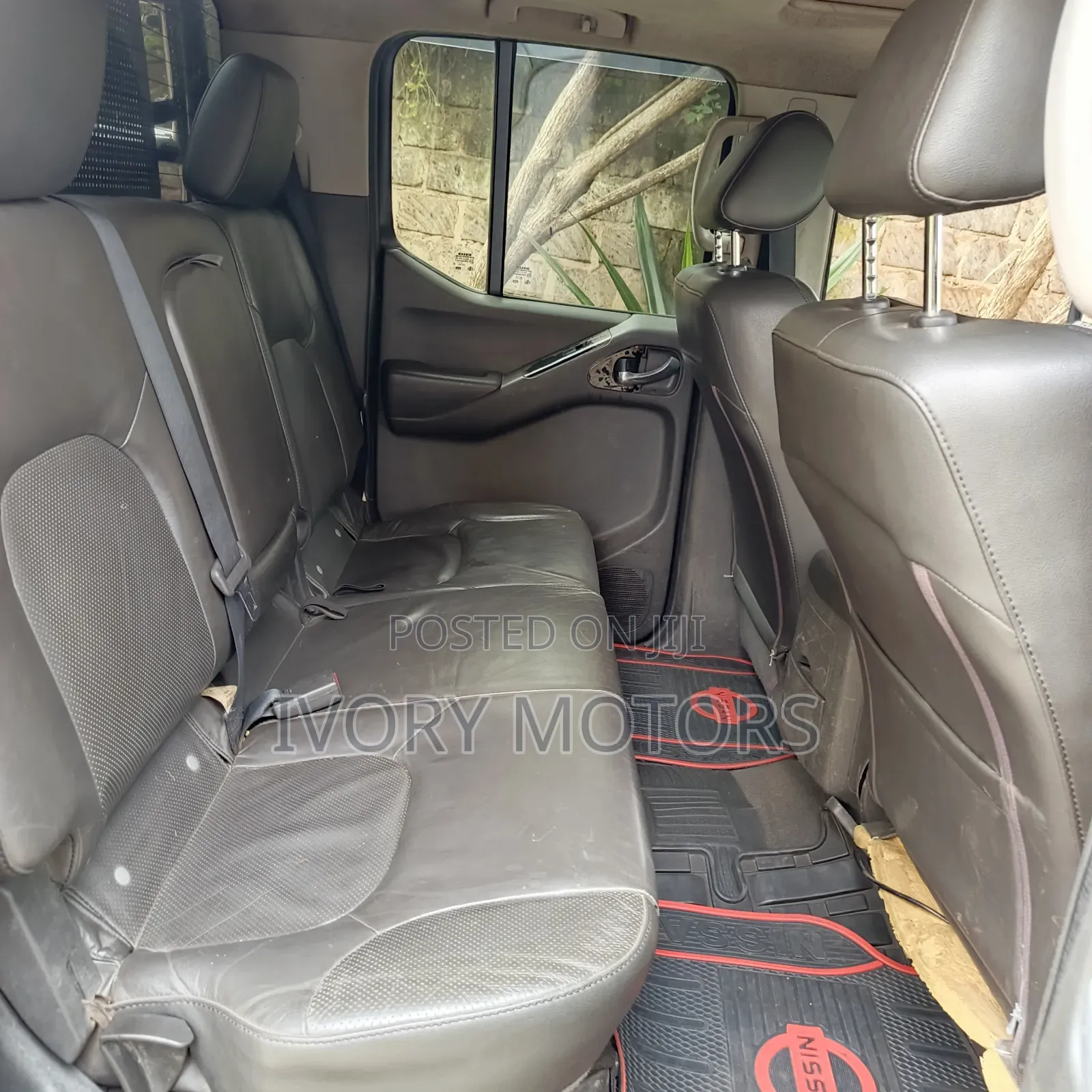 Nissan Navara 3.0 2010 Black